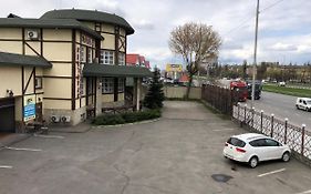 Отель Опалковый Замок